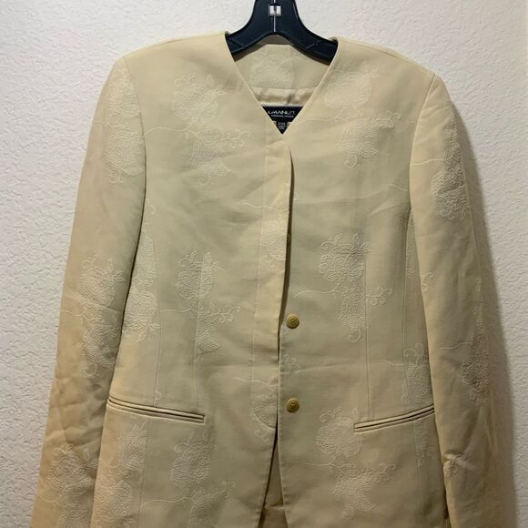 Vintage Emanuel Ungaro 2 pcs suit  Womens  Size 4/38 Cream Ivory  Wool rayon - Picture 4 of 14